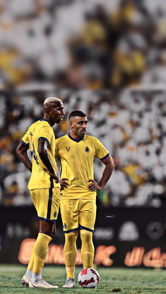 足球-德艺双馨广州塔 买1000张门票送球迷 然后.......